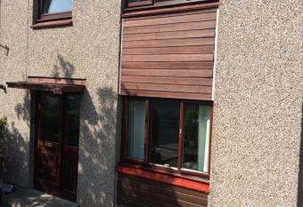 Invermac House has Balcony rooms