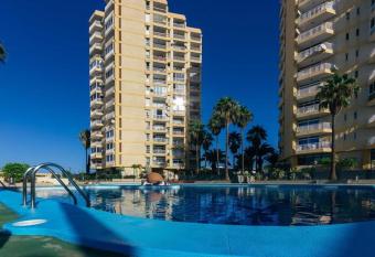 Torres de Yomely Playa las Americas has Balcony rooms