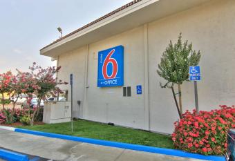 Motel 6 Sacramento Old Sacramento North allows 18 year olds to book a room