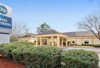 Best Western Executive Inn has Smoking rooms