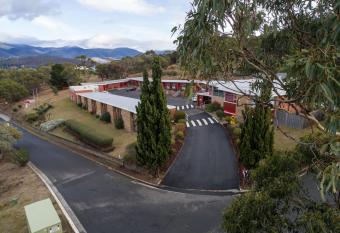 City View Motel has Balcony rooms