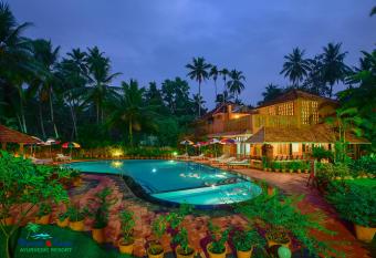 Beach and Lake Ayurvedic Resort, Kovalam has Balcony rooms