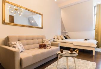 GoldenEye Apartment Center allows 18 year olds to book a room