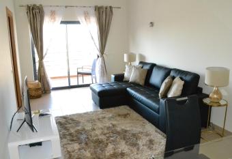 LAGOS MARINA Apartment allows 18 year olds to book a room