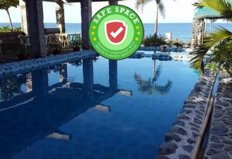 RedDoorz @ White Castle Beach Resort Iba Zambales allows 18 year olds to book a room