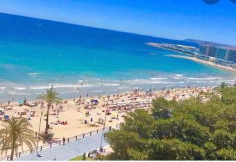 Estudiotel Heart of Alicante with sea view has Balcony rooms