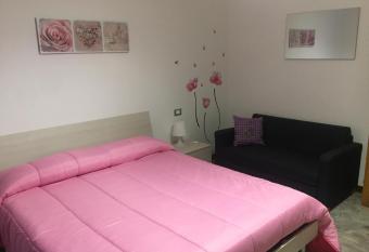 App sul lungomare has Balcony rooms