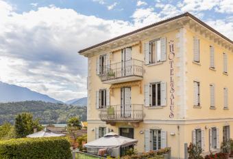 Hotel al Salus has Balcony rooms