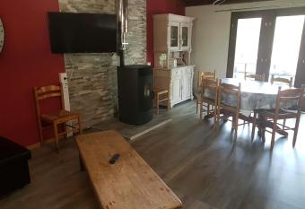 Ardennes has rooms with a private hot tub