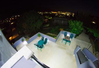 Apartman Spirto has Balcony rooms