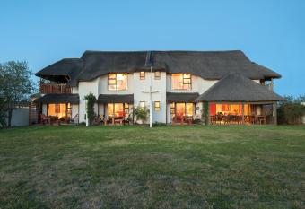 Happy Jackal Guest House has Balcony rooms