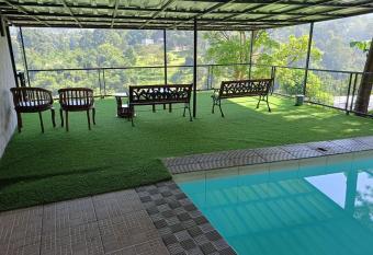 Villa Bukit Punclut has Balcony rooms