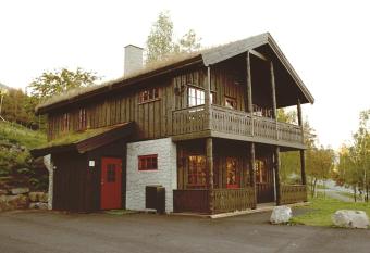 Hunderfossen Apartments allows 18 year olds to book a room