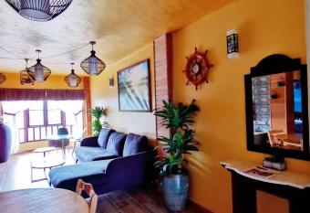 Cameron Highlands My Home at Villa Dahlia allows 18 year olds to book a room