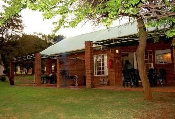 Bakgatla Resort has Balcony rooms