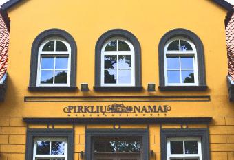 Guest House Pirkli   Namai allows 18 year olds to book a room