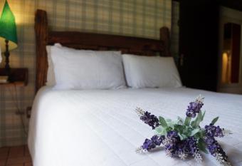 Pousada Don Ramon & Spa Holgar D Alma - Charm Collection has rooms with a private hot tub