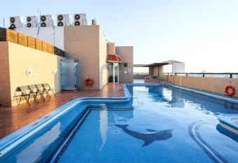 One Pavilion Luxury Serviced Apartments allows 18 year olds to book a room