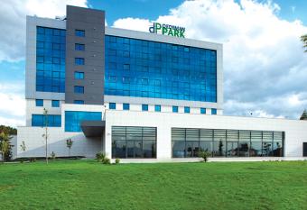 Park Dedeman Denizli allows 18 year olds to book a room