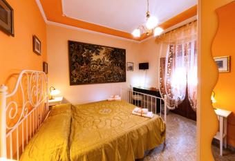 Skipper allows 18 year olds to book a room