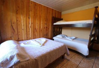 Mora s Place B&B has Balcony rooms