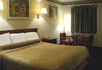 Red Carpet Inn Williamstown has Smoking rooms