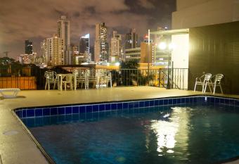 Hotel Latino allows 18 year olds to book a room