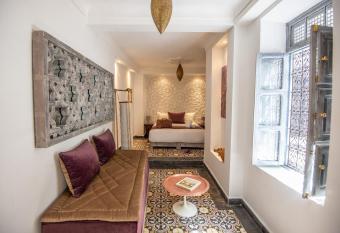 Riad Dar Tmania has Balcony rooms