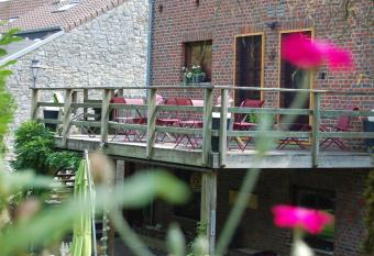 Appartement Fleurs des champs - Esc Appart has Balcony rooms