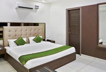 Itsy By Treebo - K Homes allows 18 year olds to book a room