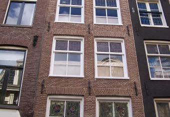 Bed & Breakfast The 9 Streets has Balcony rooms