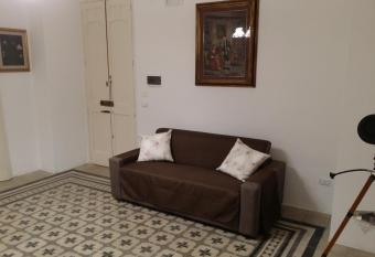 Dante has Balcony rooms