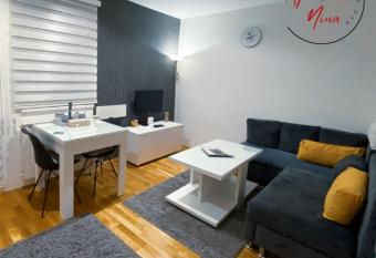 Apartman Nina - Pale has Balcony rooms