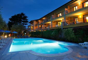 Residence Spiaggia D Oro has Balcony rooms