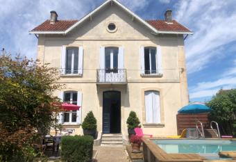 Saint James House has Balcony rooms