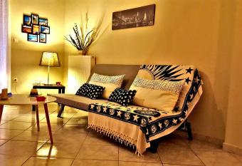 Cozy and minimal apartment allows 18 year olds to book a room