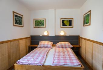 Apartmani Pape   has Balcony rooms