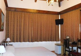 Hotel Michelangelo has Balcony rooms