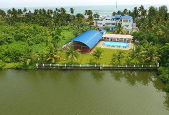 Blue Waters Cherai allows 18 year olds to book a room