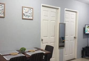 Apple Transient House has Balcony rooms