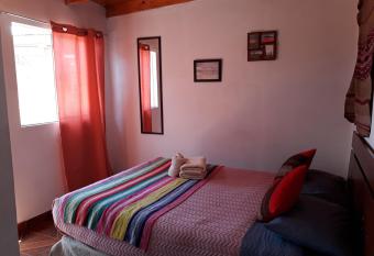 Hostal Open House has Balcony rooms