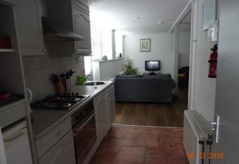 Bed & Breakfast de Vrijheid allows 18 year olds to book a room