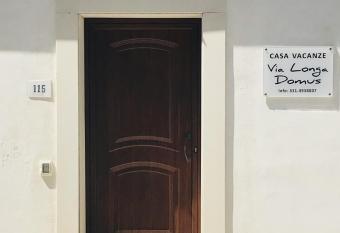 Via Longa Domus allows 18 year olds to book a room