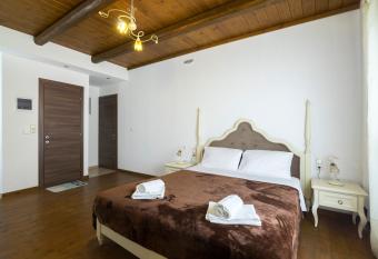 Zaros allows 18 year olds to book a room