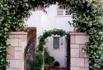 Sirius has Balcony rooms