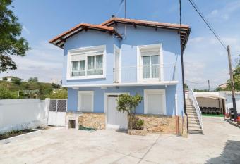 La casa azul,una casa en la ciudad. has Balcony rooms
