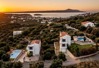 Villas Almyrida has Balcony rooms