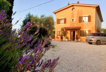 Locanda della Lavanda has Balcony rooms