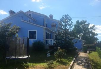 Apartments for families with children Vinez, Labin - 15826 has Balcony rooms