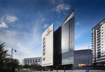 Clayton Hotel Birmingham allows 18 year olds to book a room